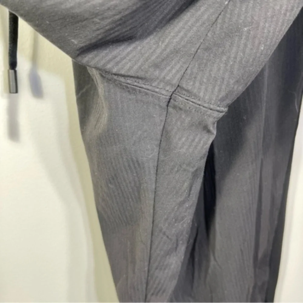 Lululemon Beyond the Studio Jogger Black Size 8